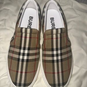 🟤⚪️⚫️ Mens Burberry Sneakers ⚫️⚪️🟤
